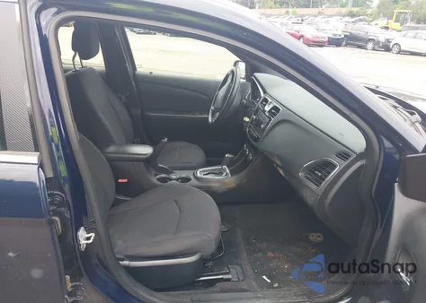 2013 Chrysler 200 Lx from USA, damaged, VIN 1C3CCBABXDN704610